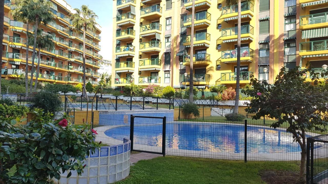 טורמולינוס Impresionante Primera Linea De Playa, Bajondillo Beach מראה חיצוני תמונה